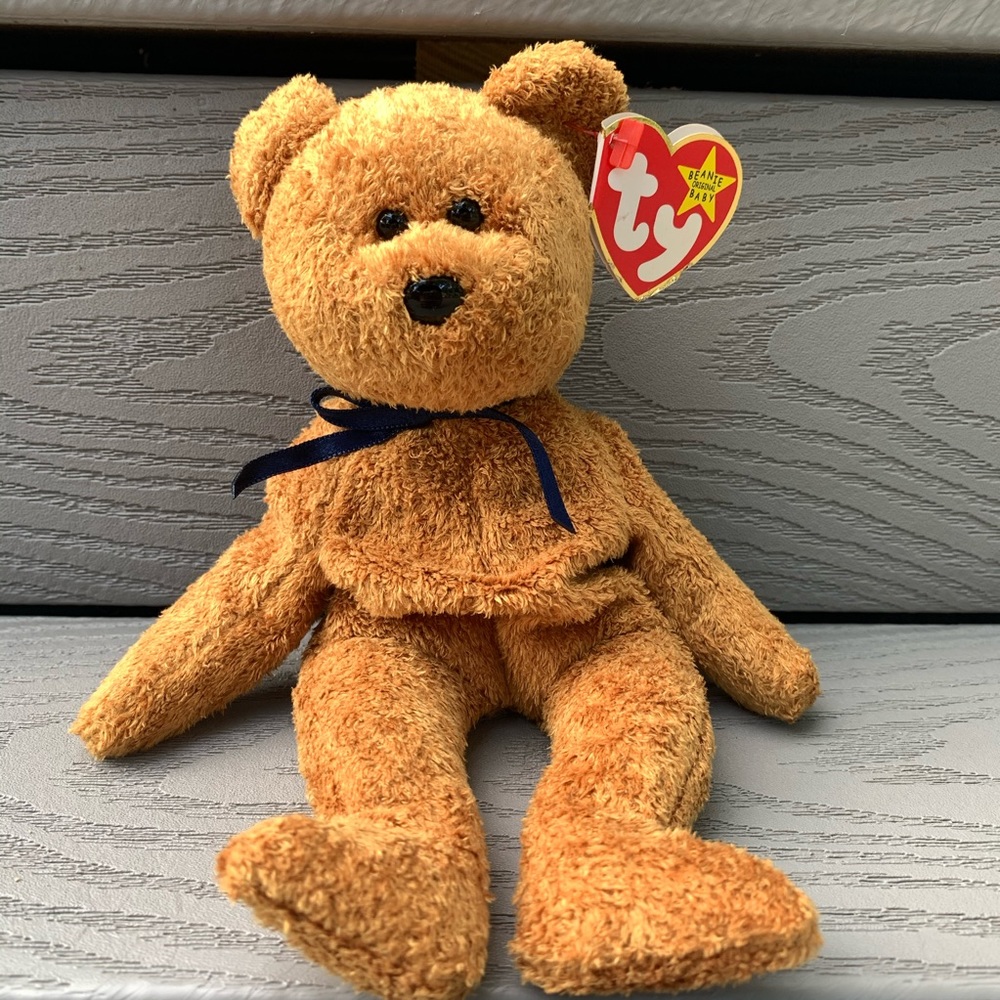 Fuzz beanie baby